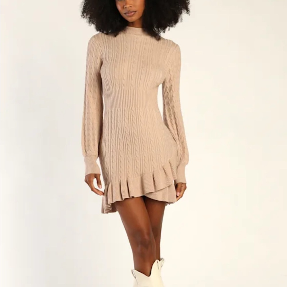 Lulu’s Cutie Beige Cable Knit Mock Neck Ruffled Mini Sweater Dress. Size M. NWT